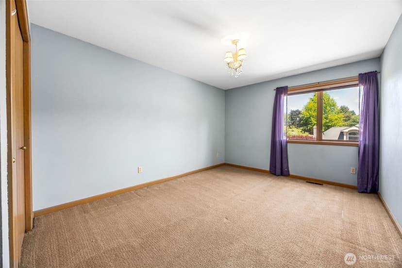 Property photo for 255 SW 194th Place, Normandy Park photo 25
