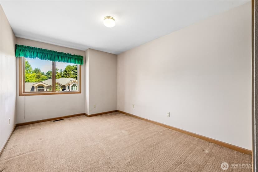 Property photo for 255 SW 194th Place, Normandy Park photo 24