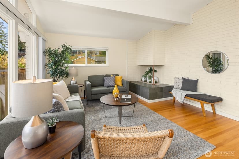 Property photo for 9750 SE 41st Street, Mercer Island photo 6