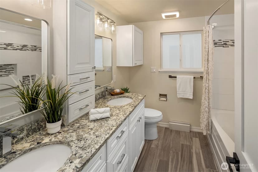 Property photo for 11988 Marine View Drive SW, Burien photo 30