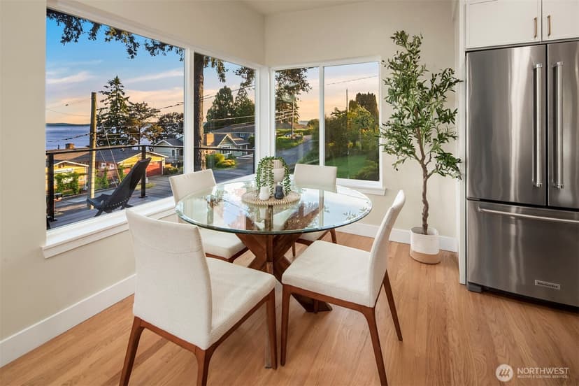 Property photo for 11988 Marine View Drive SW, Burien photo 15