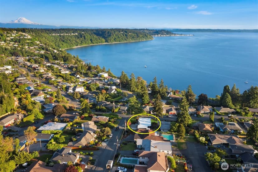 Property photo for 11988 Marine View Drive SW, Burien photo 33