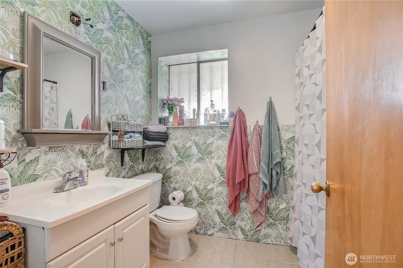 Property photo for 4560 34th Avenue S, Seattle photo 13