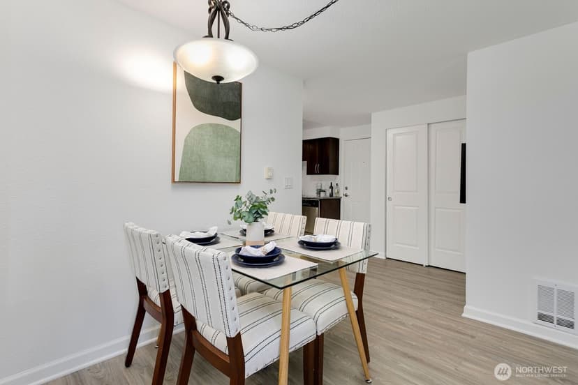 Property photo for 3045 20th Avenue W #102, Seattle photo 6