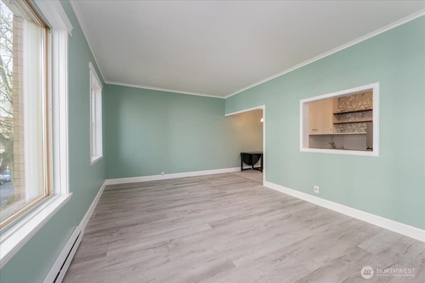 Property photo for 7 Harrison Street #20, Seattle photo 10