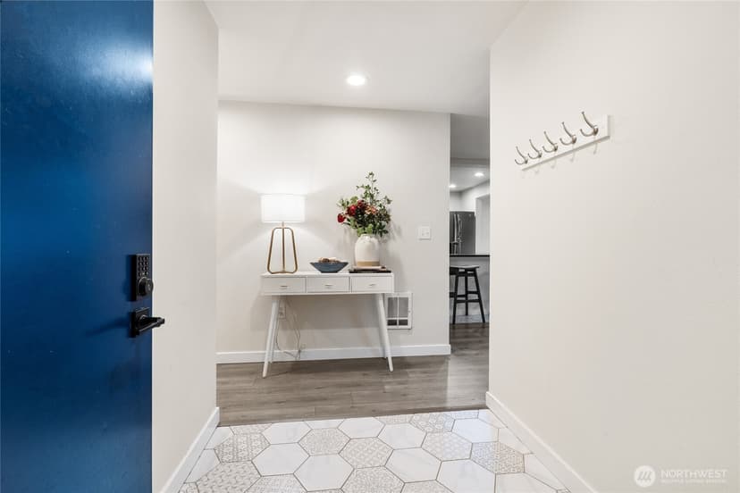 Property photo for 14007 NE 181st Street #F-104, Woodinville photo 4