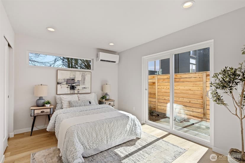 Property photo for 1129 NW 58th Street #A, Seattle photo 4