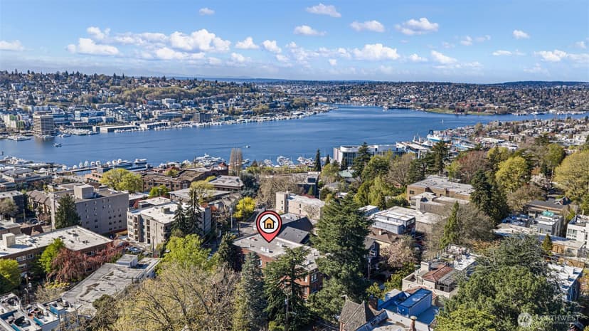 Property photo for 711 Belmont Place E #304, Seattle photo 7