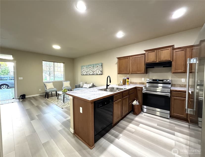 Property photo for 367 Graham Avenue NE, Renton photo 5