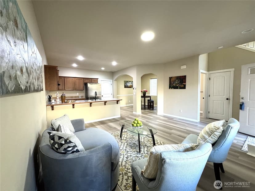 Property photo for 367 Graham Avenue NE, Renton photo 17