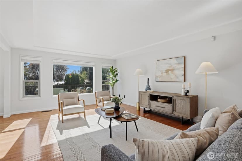 Property photo for 115 S 214th Street, Normandy Park photo 6