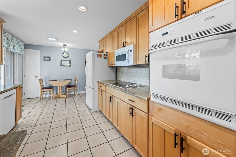 Property photo for 2311 N Harmon Street, Tacoma photo 15
