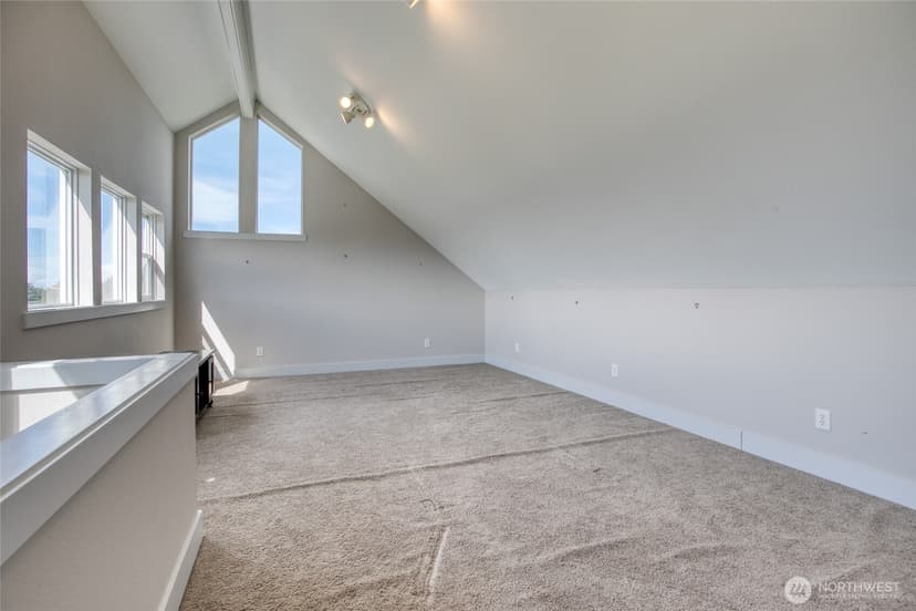 Property photo for 260 Ocean Shores Boulevard SW, Ocean Shores photo 20