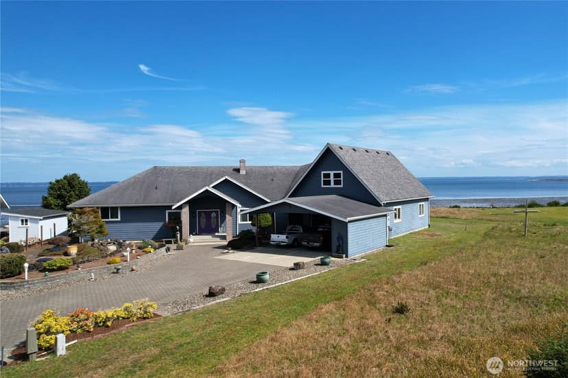 Property photo for 925 Claire Court SE, Ocean Shores photo 23