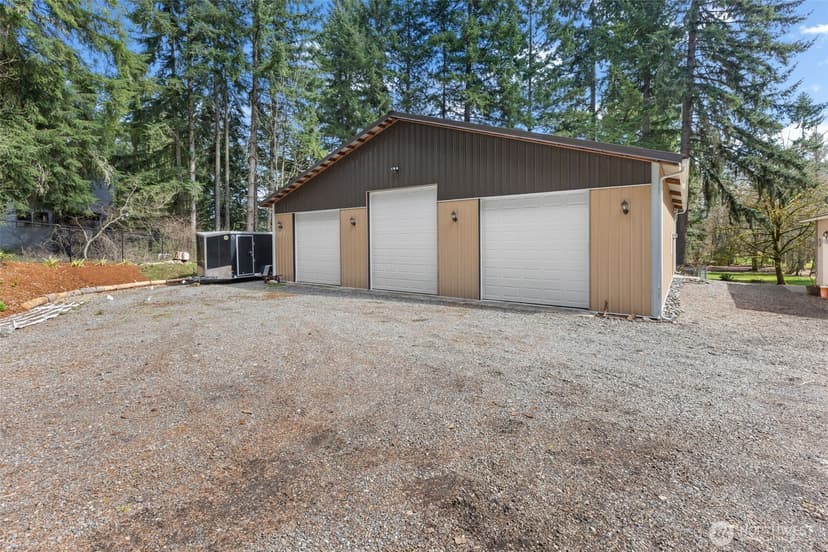 Property photo for 12217 224th Avenue E, Bonney Lake photo 3