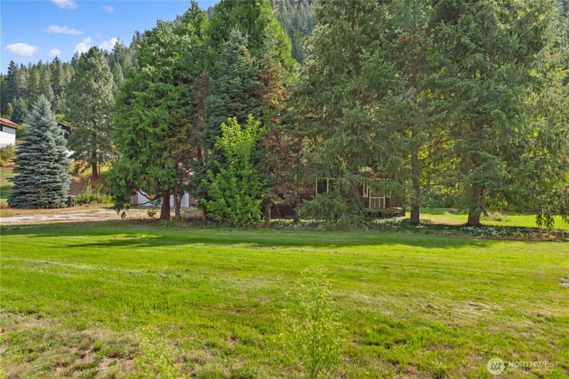 Property photo for 9605 E Leavenworth Road, Leavenworth photo 33