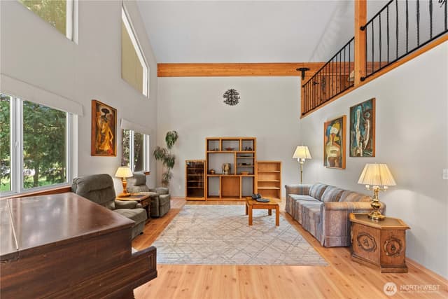Property photo for 9605 E Leavenworth Road, Leavenworth photo 4
