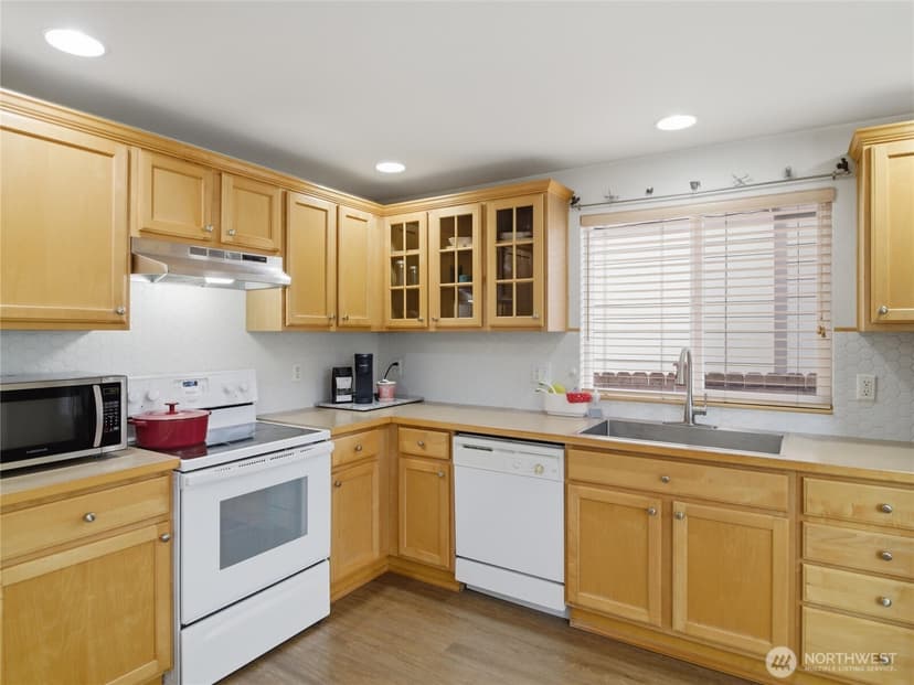 Property photo for 36222 22nd Place S, Federal Way photo 17