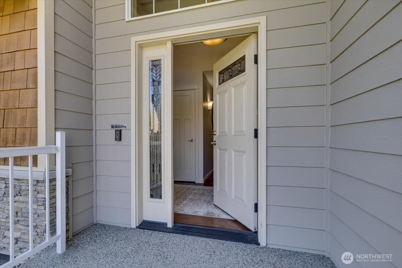 Property photo for 15624 42nd Drive SE, Bothell photo 3
