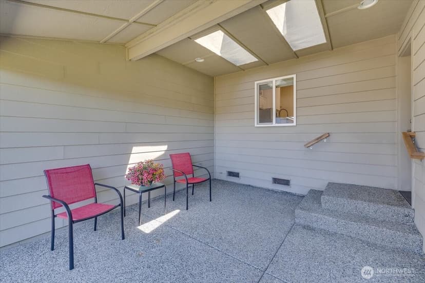 Property photo for 15624 42nd Drive SE, Bothell photo 35