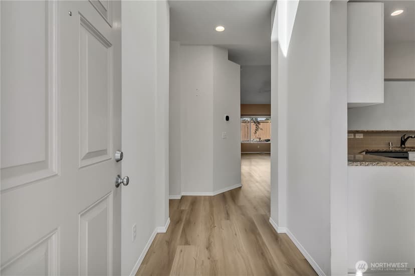 Property photo for 1419 60th Street SE #B, Auburn photo 4