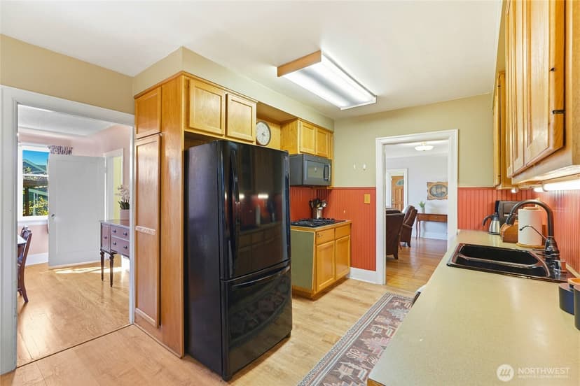 Property photo for 211 S 15th Street, Renton photo 11