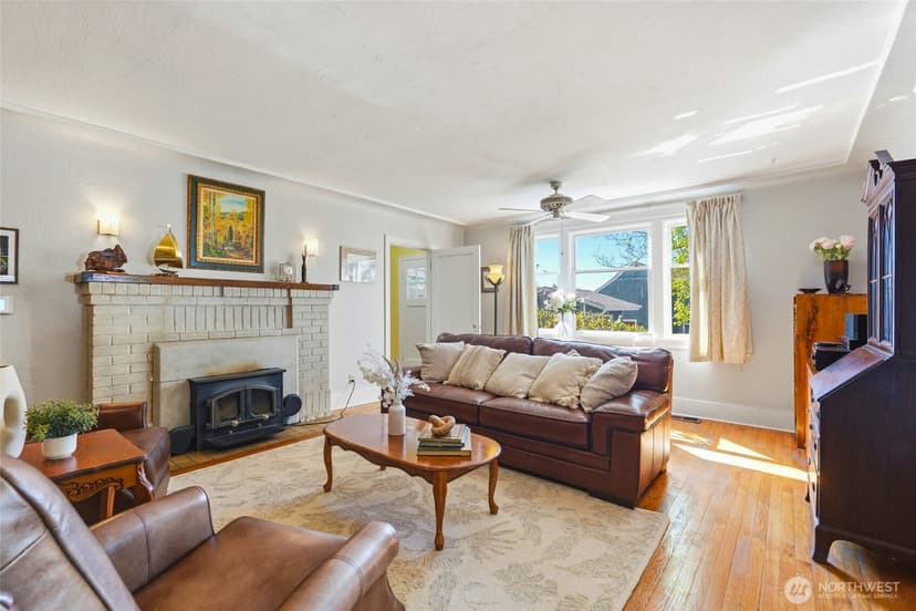 Property photo for 211 S 15th Street, Renton photo 7