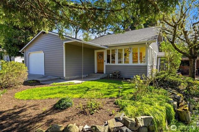 Property photo for 211 S 15th Street, Renton photo 2