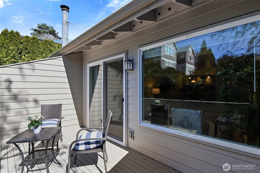 Property photo for 213 Shepard Way NW, Bainbridge Island photo 11