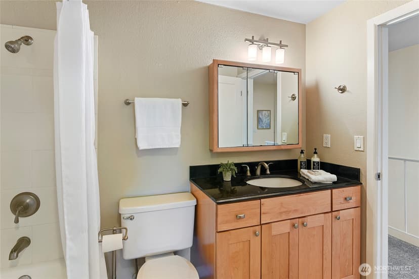 Property photo for 213 Shepard Way NW, Bainbridge Island photo 13