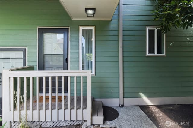 Property photo for 213 Shepard Way NW, Bainbridge Island photo 5
