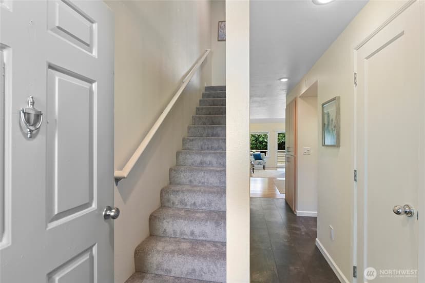 Property photo for 213 Shepard Way NW, Bainbridge Island photo 6