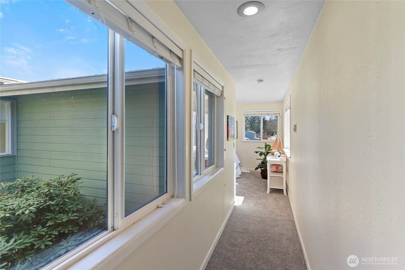 Property photo for 213 Shepard Way NW, Bainbridge Island photo 8