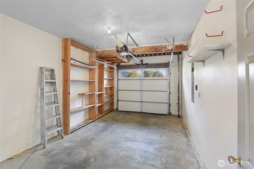 Property photo for 213 Shepard Way NW, Bainbridge Island photo 31