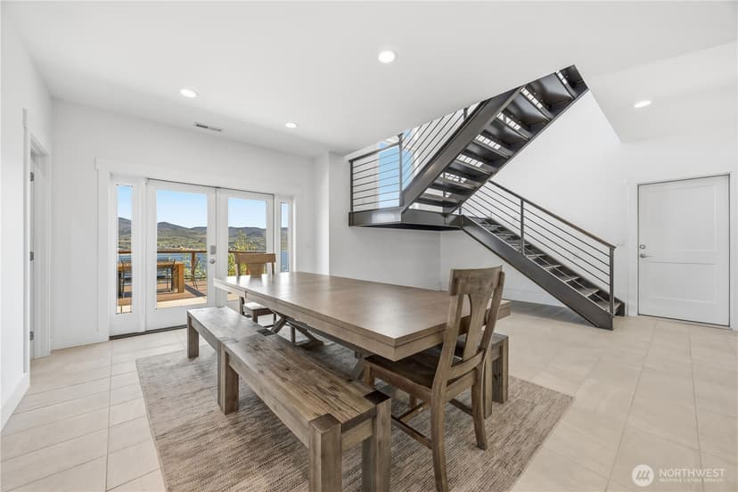 Property photo for 328 Quail Run Road, Chelan photo 8