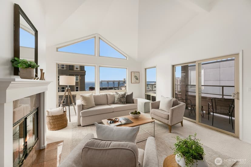 Property photo for 522 W Mercer Place #401, Seattle