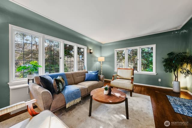 Property photo for 750 Belmont Avenue E #5, Seattle photo 4