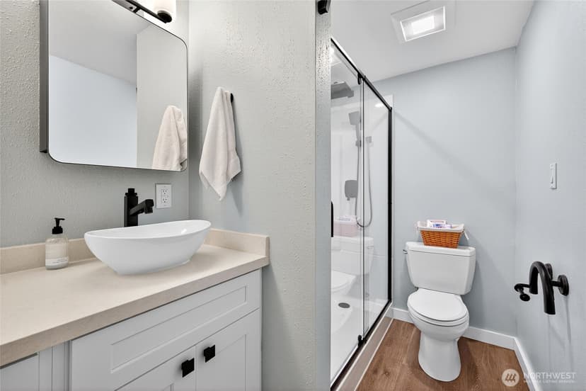 Property photo for 1020 5th Avenue S #2, Edmonds photo 20