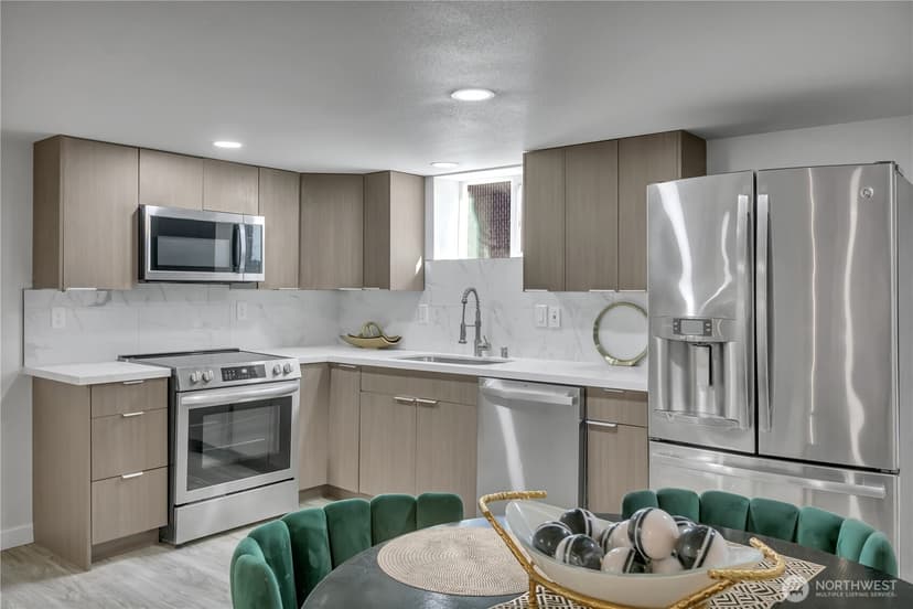 Property photo for 126 K Street NE, Auburn photo 16