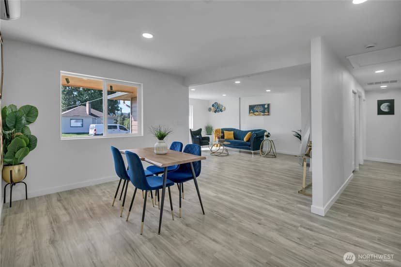 Property photo for 126 K Street NE, Auburn photo 6