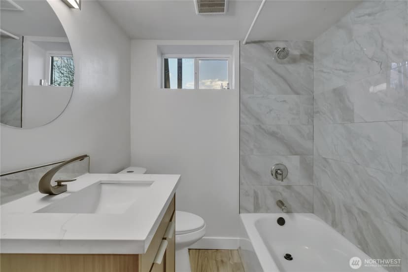 Property photo for 126 K Street NE, Auburn photo 21