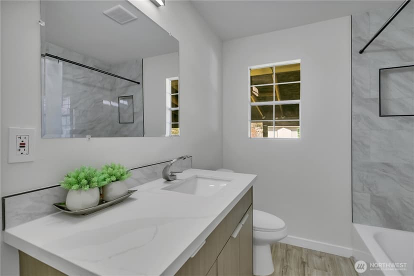 Property photo for 126 K Street NE, Auburn photo 12