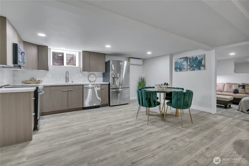 Property photo for 126 K Street NE, Auburn photo 17