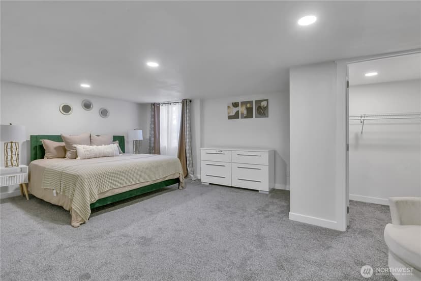 Property photo for 126 K Street NE, Auburn photo 19