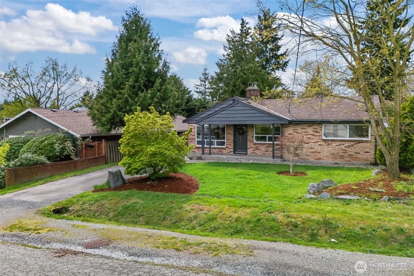 Property photo for 16227 15th Avenue SW, Burien