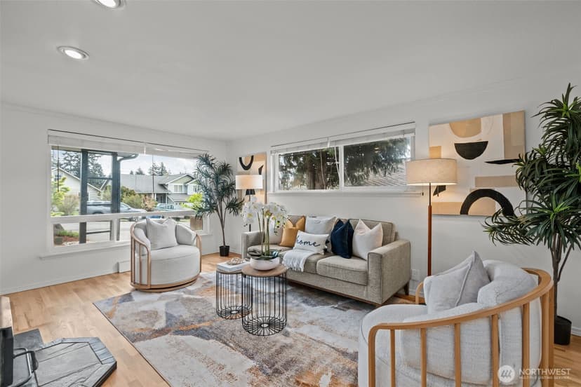 Property photo for 16227 15th Avenue SW, Burien photo 8
