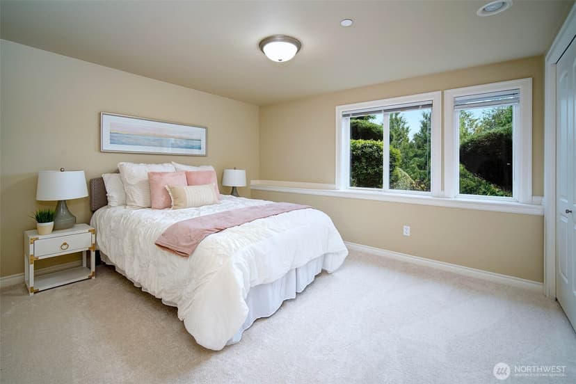 Property photo for 6145 93rd Avenue SE, Mercer Island photo 28