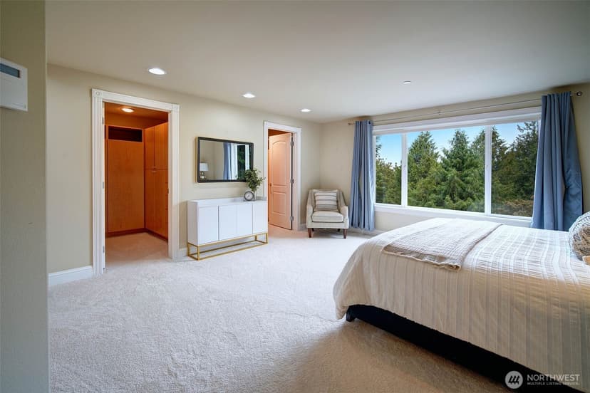 Property photo for 6145 93rd Avenue SE, Mercer Island photo 16