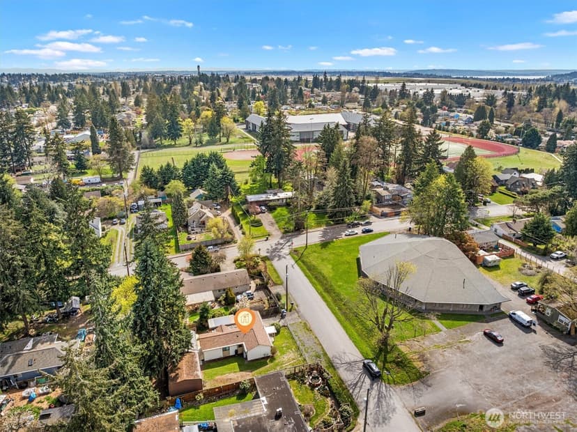 Property photo for 13648 28th Place S, SeaTac photo 22