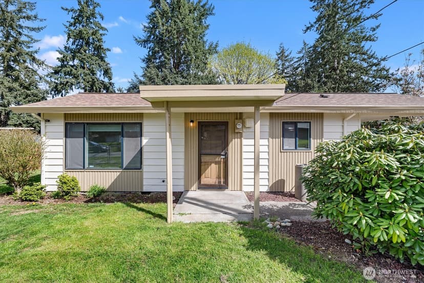 Property photo for 13648 28th Place S, SeaTac photo 4